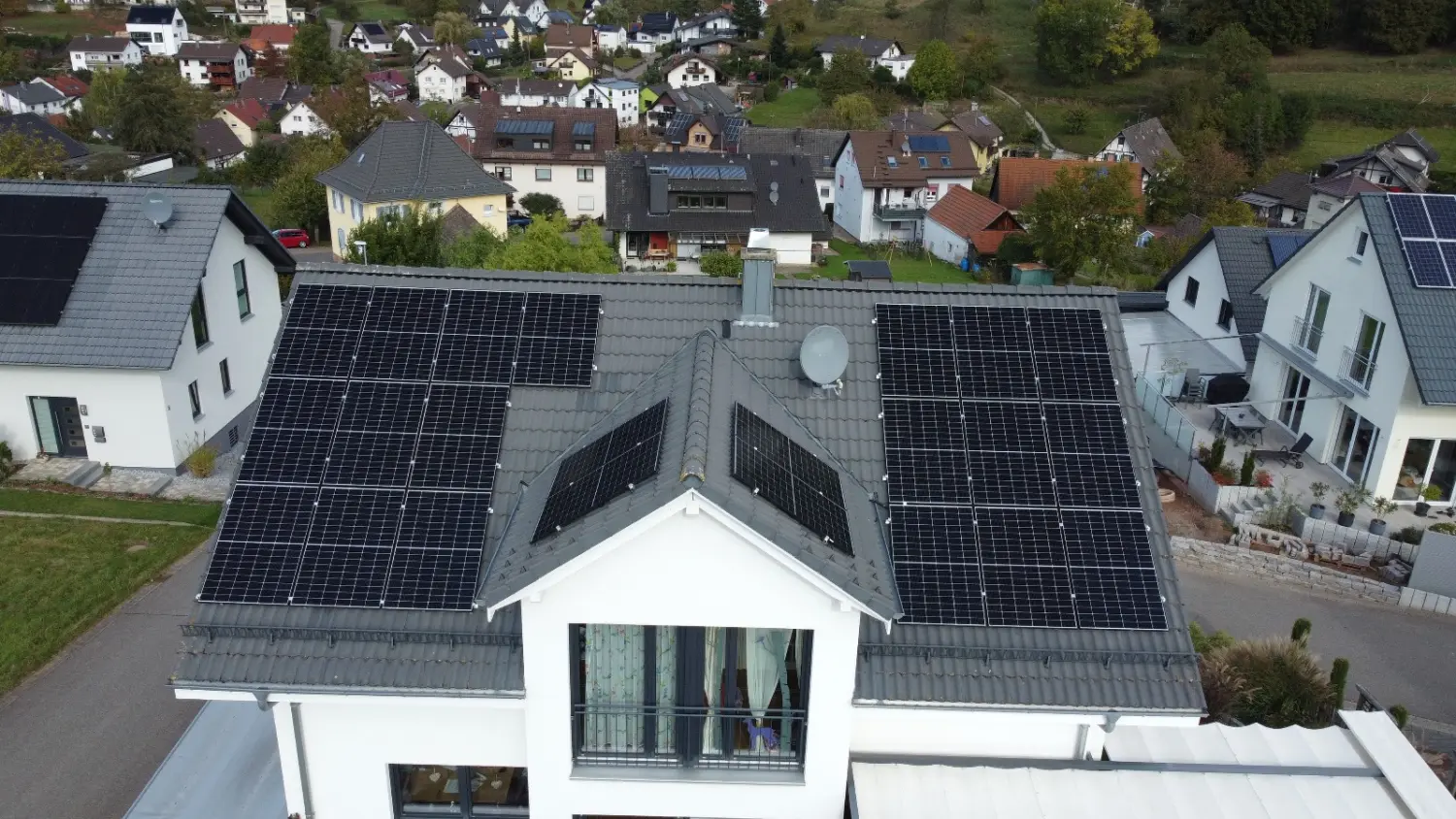 Karlsruhe ,Beratung zum Thema Solarenergie, Stromspeicher und E-Ladestationen, Photovoltaik Planungsservice, Installation Photovoltaikanlage, Stromspeicher Installation, Installation von Wallboxen (E-Ladestation), Photovoltaik Anmeldeservice, Förderberatung Photovoltaik und E-Mobility, Günstig Qualität sofort gut, Was kostet eine Fotovoltaik Anlage?