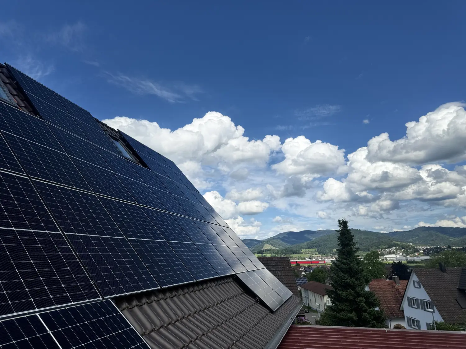 Solaranlage ,Beratung zum Thema Solarenergie, Stromspeicher und E-Ladestationen, Photovoltaik Planungsservice, Installation Photovoltaikanlage, Stromspeicher Installation, Installation von Wallboxen (E-Ladestation), Photovoltaik Anmeldeservice, Förderberatung Photovoltaik und E-Mobility, Günstig Qualität sofort gut, Was kostet eine Fotovoltaik Anlage? ,Freiburg, Offenburg, Karlsruhe, Baden-Baden Rastatt, riegel ettlingen