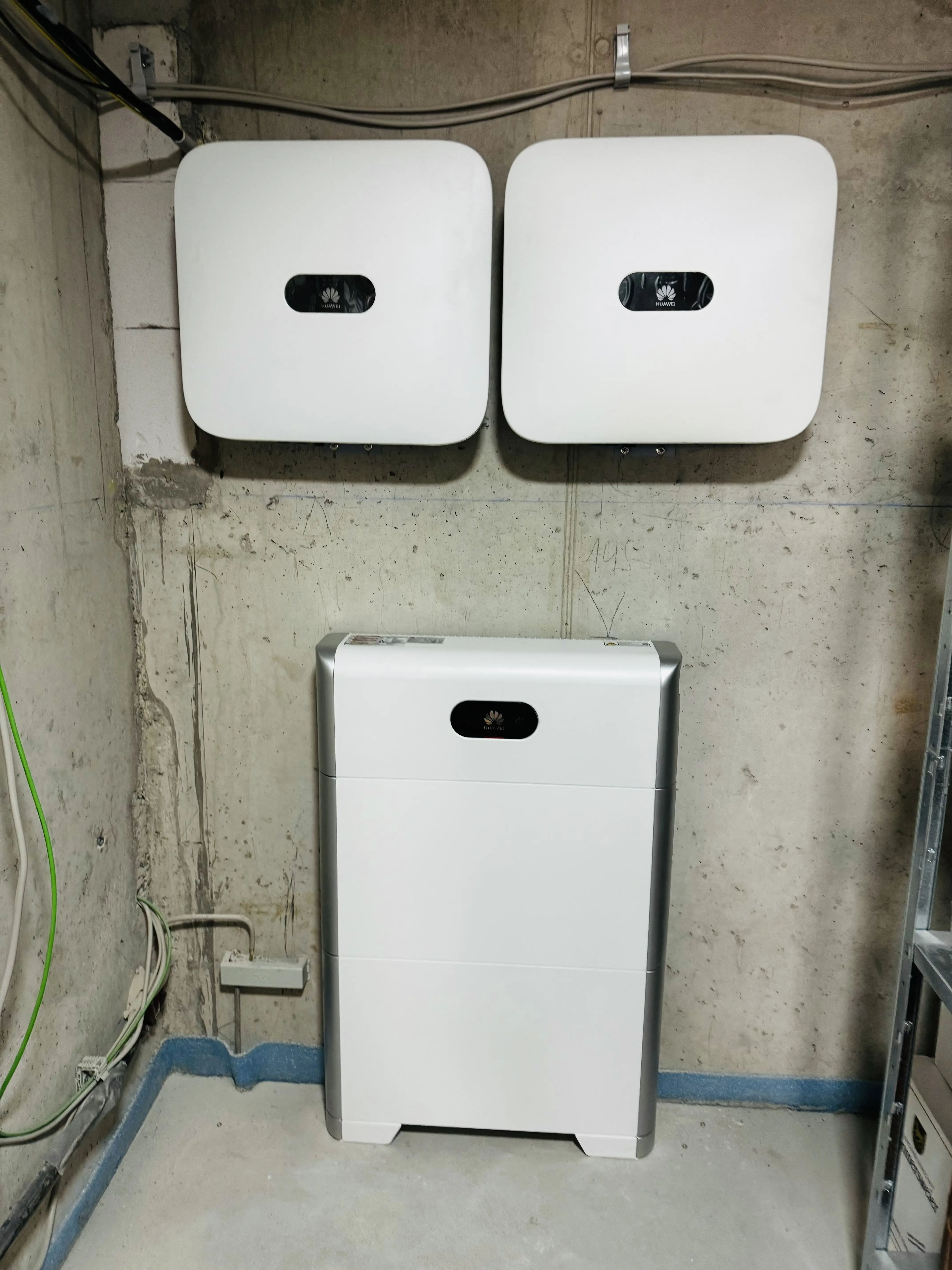 Beratung zum Thema Solarenergie, Stromspeicher und E-Ladestationen, Photovoltaik Planungsservice, Installation Photovoltaikanlage, Stromspeicher Installation, Installation von Wallboxen (E-Ladestation), Photovoltaik Anmeldeservice, Förderberatung Photovoltaik und E-Mobility, Günstig Qualität sofort gut, Was kostet eine Fotovoltaik Anlage? ,Freiburg, Offenburg, Karlsruhe, Baden-Baden Rastatt, riegel ettlingen