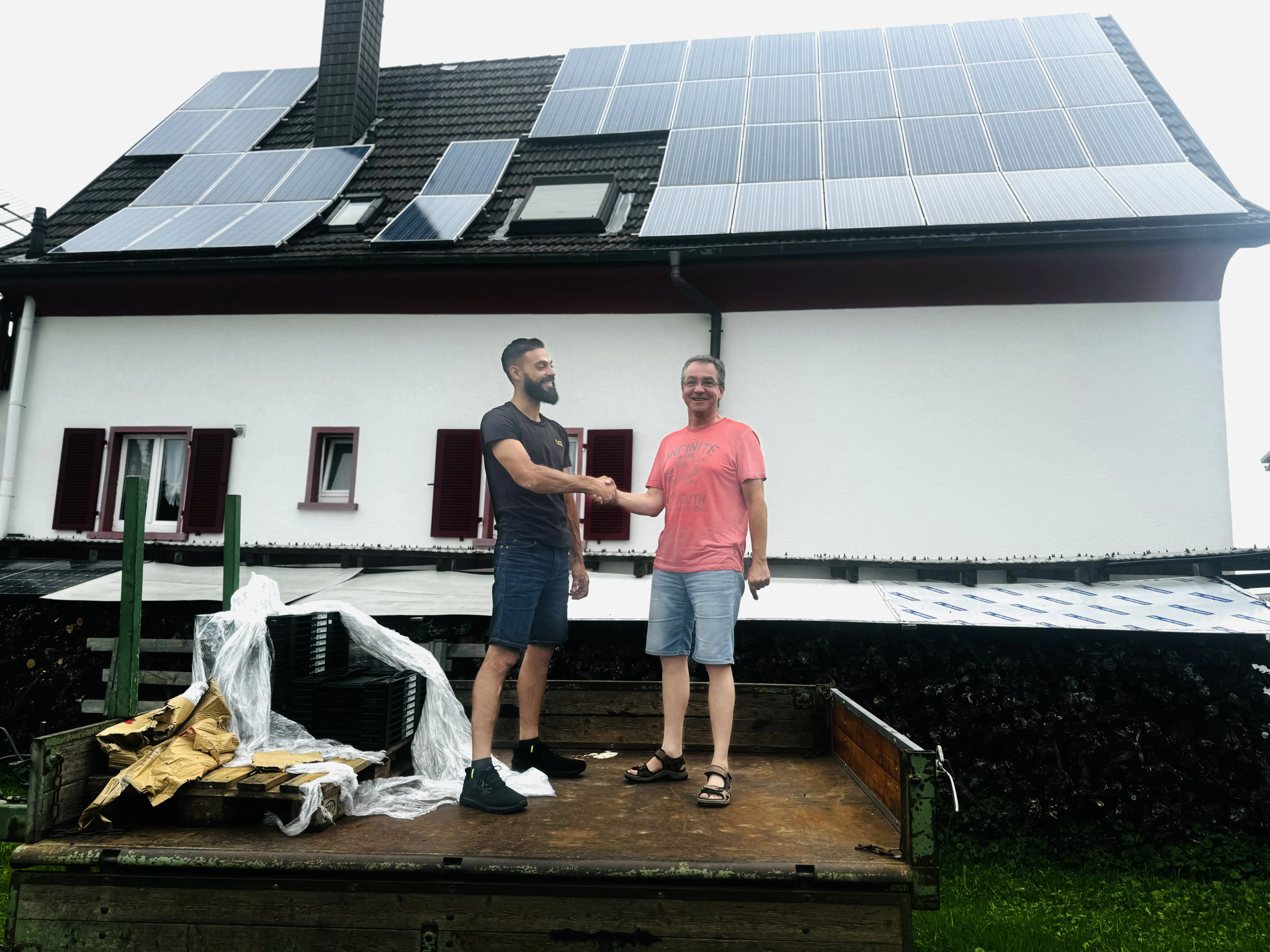 Solar, Energieberatung, Photovoltaikanlagen, Solarmodule, PV-, Anlagenbau, PV-Anlage kaufen, Speicherbatterien, Solaranlage kaufen, Montage, Solaranlage, Solartechnik, Ladetechnik, Stromspeicher ,Solaranlagen, Photovoltaik, Beratung & Verkauf, Energiespeicher, E-Ladesäulen