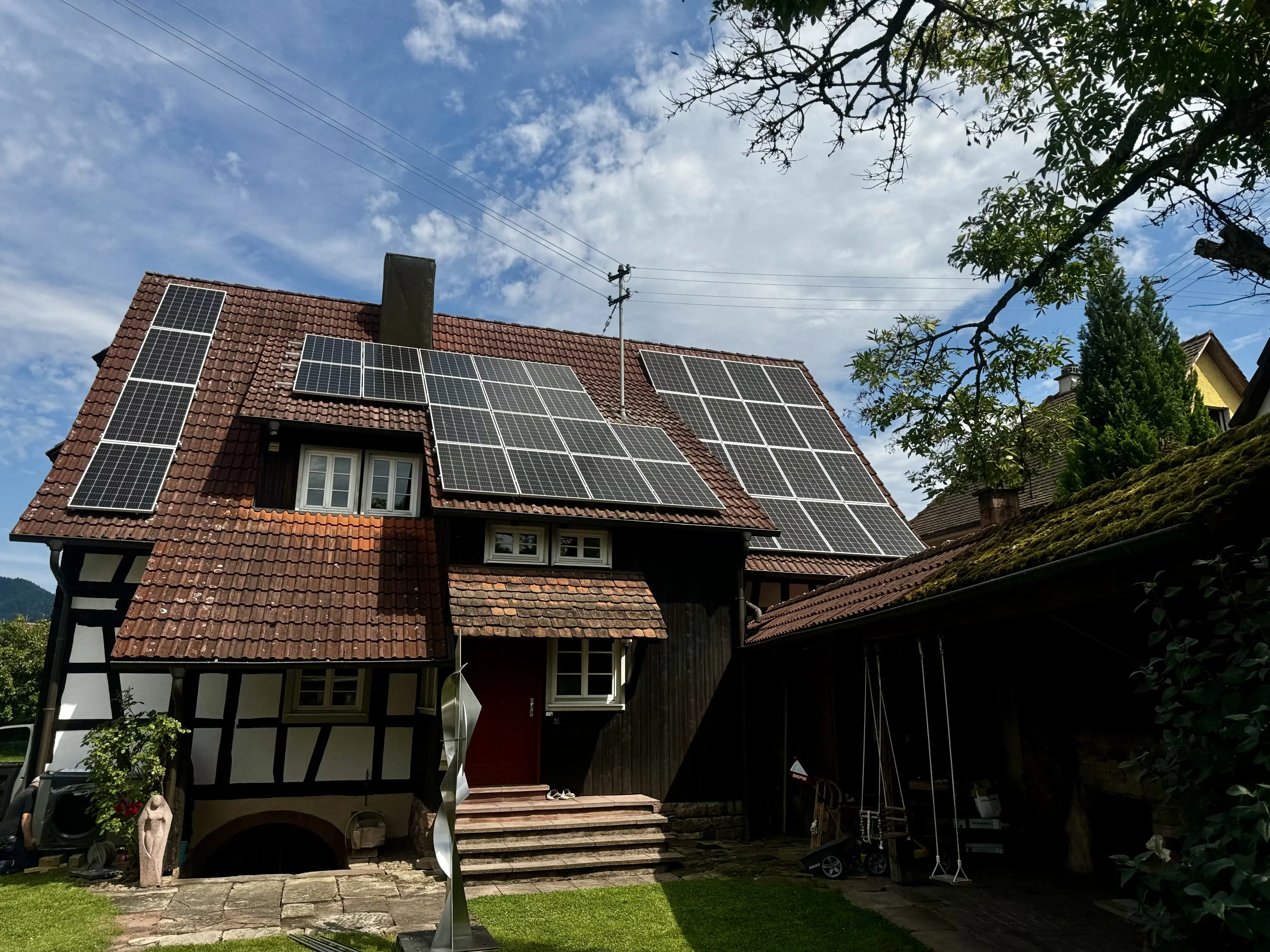 Freiburg ,Solar, Energieberatung, Photovoltaikanlagen, Solarmodule, PV-, Anlagenbau, PV-Anlage kaufen, Speicherbatterien, Solaranlage kaufen, Montage, Solaranlage, Solartechnik, Ladetechnik, Stromspeicher ,Solaranlagen, Photovoltaik, Beratung & Verkauf, Energiespeicher, E-Ladesäulen