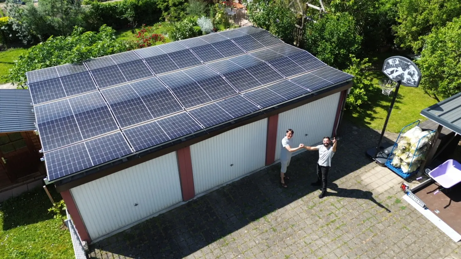 Solar, Energieberatung, Photovoltaikanlagen, Solarmodule, PV-, Anlagenbau, PV-Anlage kaufen, Speicherbatterien, Solaranlage kaufen, Montage, Solaranlage, Solartechnik, Ladetechnik, Stromspeicher ,Solaranlagen, Photovoltaik, Beratung & Verkauf, Energiespeicher, E-Ladesäulen