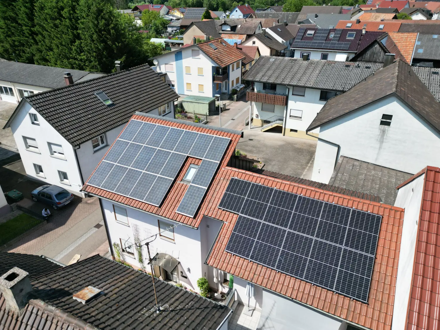 Karlsruhe , Beratung zum Thema Solarenergie, Stromspeicher und E-Ladestationen, Photovoltaik Planungsservice, Installation Photovoltaikanlage, Stromspeicher Installation, Installation von Wallboxen (E-Ladestation), Photovoltaik Anmeldeservice, Förderberatung Photovoltaik und E-Mobility, Günstig Qualität sofort gut, Was kostet eine Fotovoltaik Anlage? ,Freiburg, Offenburg, Karlsruhe, Baden-Baden Rastatt, riegel ettlingen