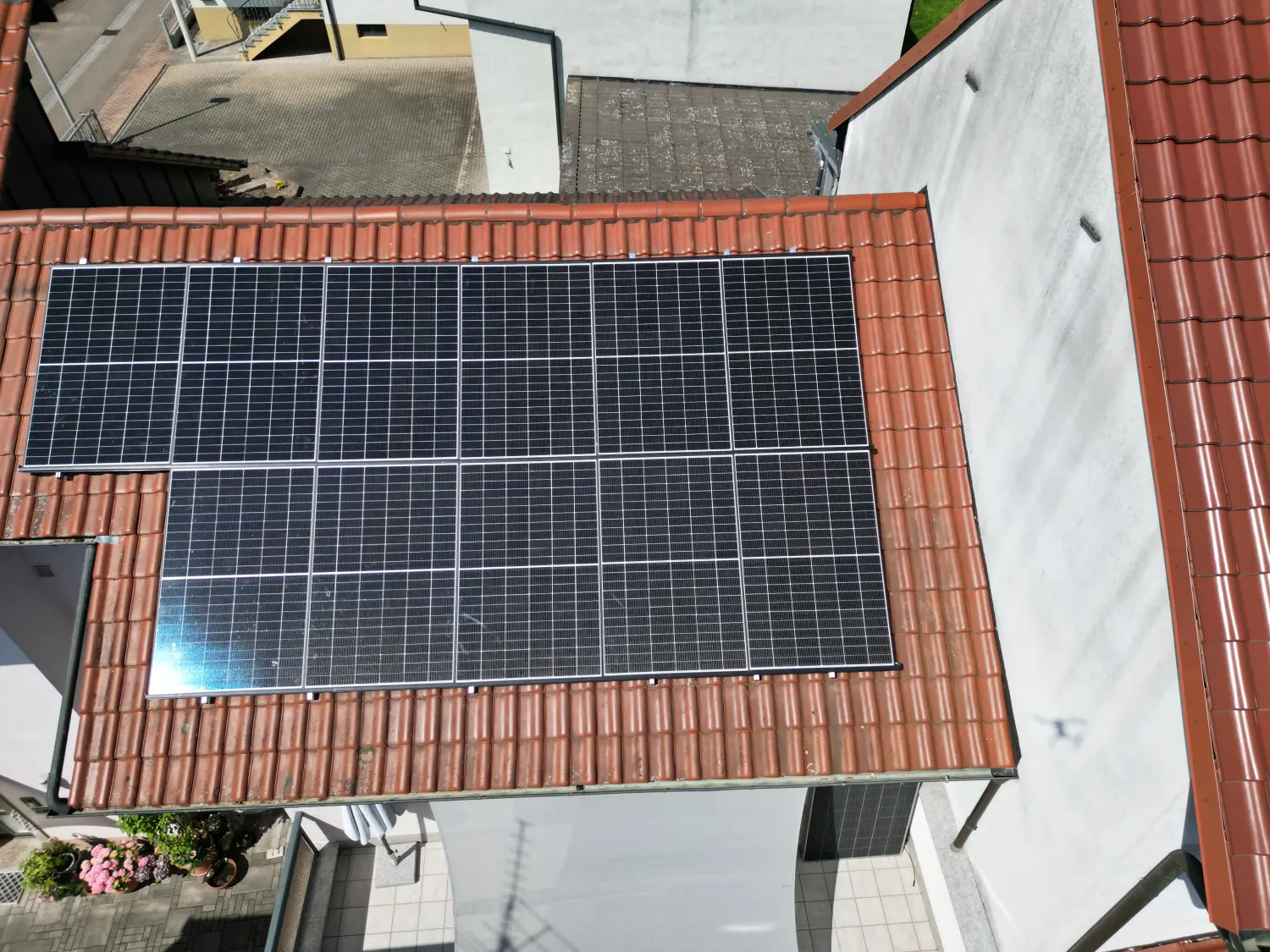 Karlsruhe ,Solar, Energieberatung, Photovoltaikanlagen, Solarmodule, PV-, Anlagenbau, PV-Anlage kaufen, Speicherbatterien, Solaranlage kaufen, Montage, Solaranlage, Solartechnik, Ladetechnik, Stromspeicher ,Solaranlagen, Photovoltaik, Beratung & Verkauf, Energiespeicher, E-Ladesäulen
